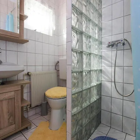 Doppelhaushaelfte, Plau Am See, Cleaning Included *